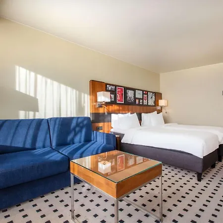 Radisson Blu Scandinavia Hotel, Ξενοδοχείο 4*