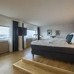 Radisson Blu Scandinavia Hotel, 4*