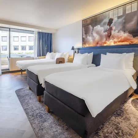 Radisson Blu Scandinavia Hotel, Hotel 4*