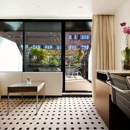 Radisson Blu Scandinavia Hotel, 4*