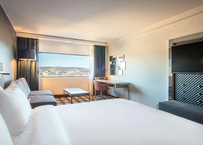 Radisson Blu Scandinavia Hotel, Hotel