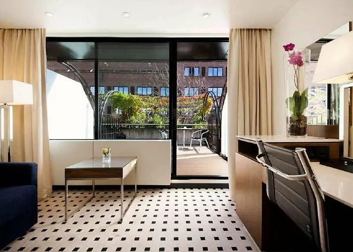 Radisson Blu Scandinavia Hotel, 4*