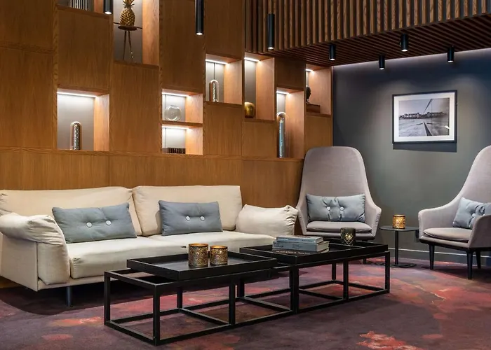 Radisson Blu Scandinavia Hotel, Hotel